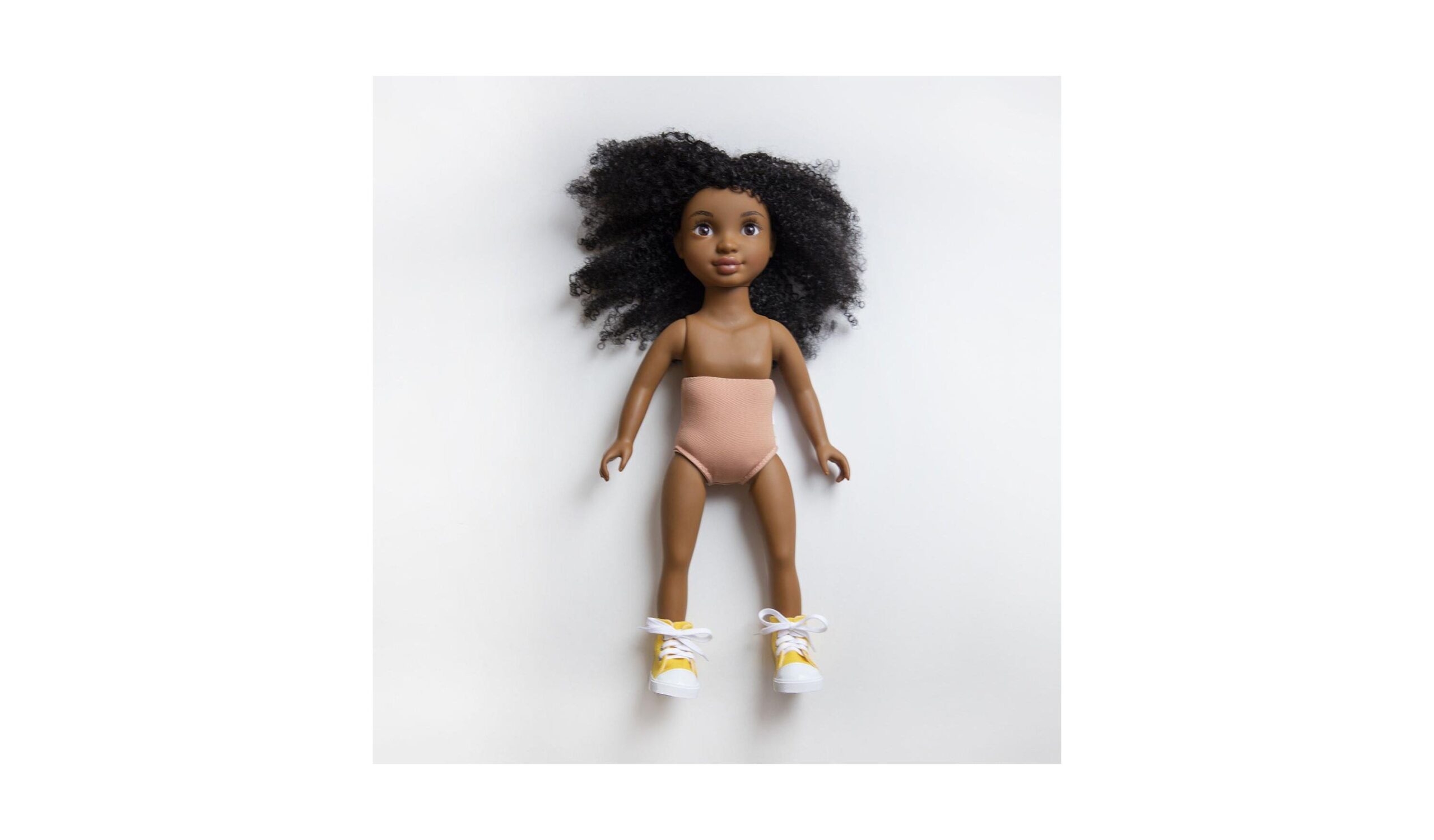 Healthy Roots 18 inch Doll - Zoe with Curly Hair - Image 5
