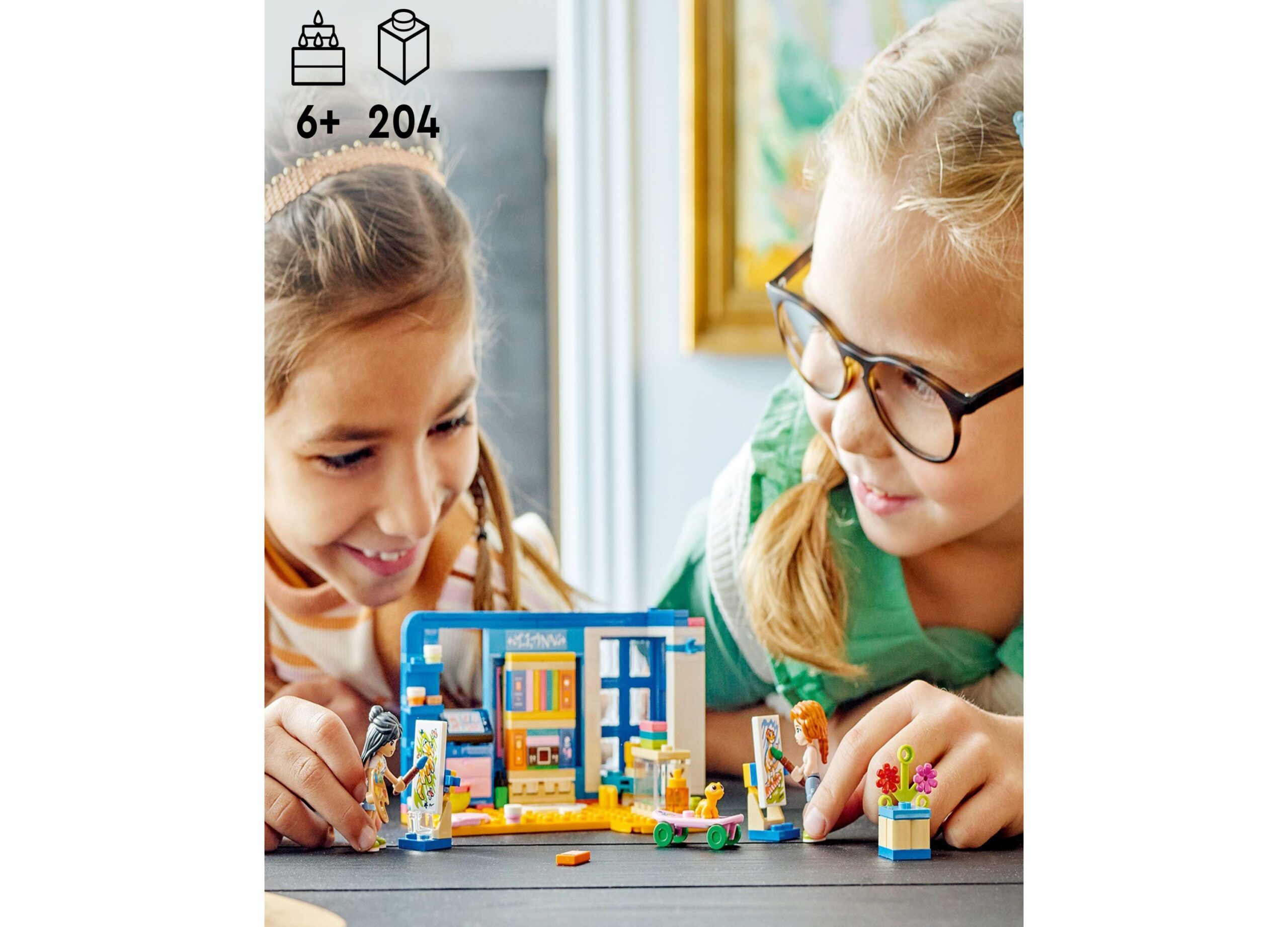 LEGO Friends Liann's Room 204-Piece Building Set with Mini-Dolls and Gecko - Image 3
