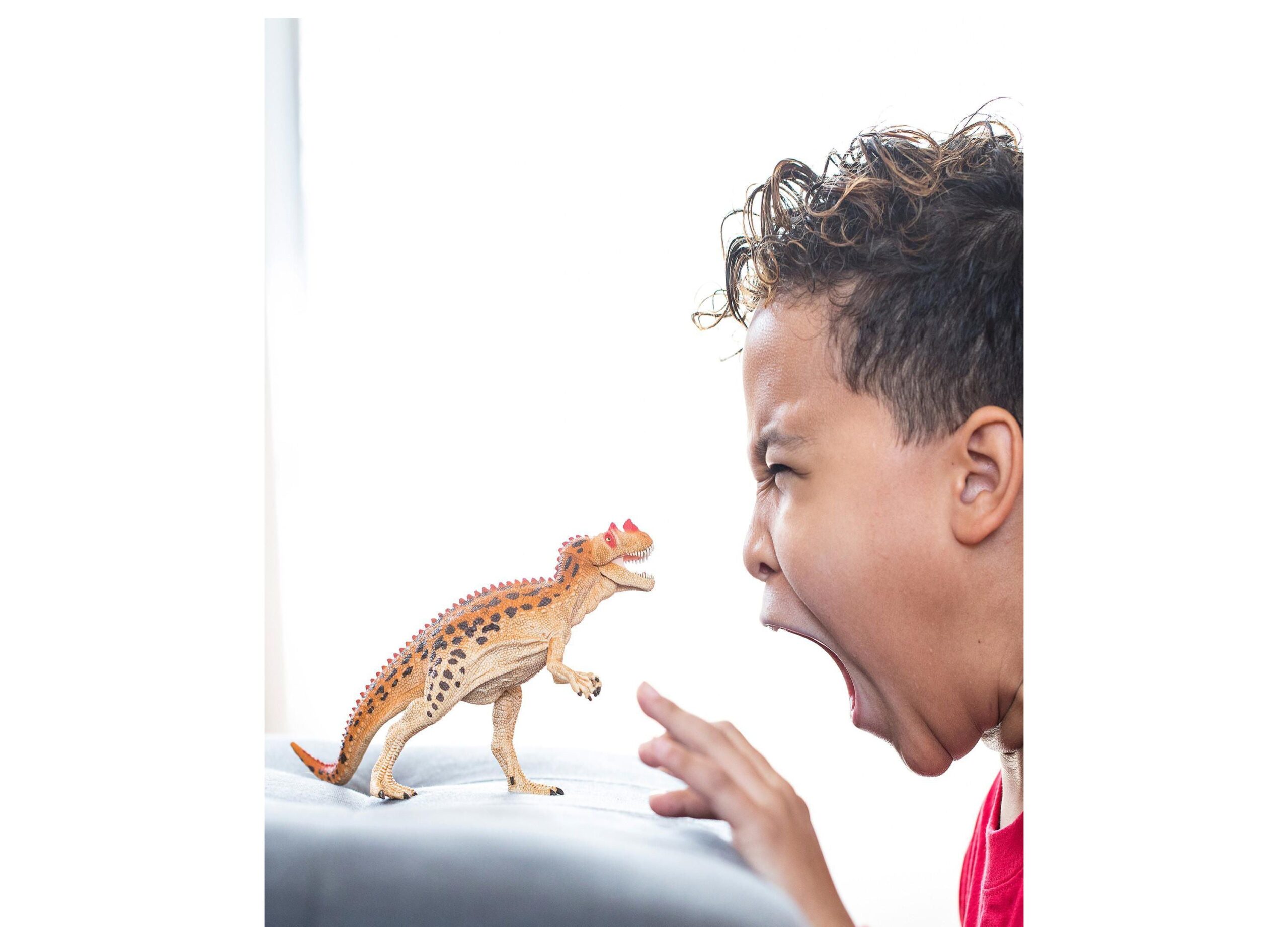 Schleich DINOSAURS Ceratosaurus Detailed Action Figure - Image 3