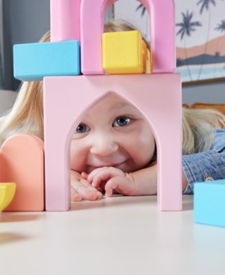 Fisher Price FSC-Certified Wooden Castle Block Set, 28 Pieces for Toddlers - Image 3