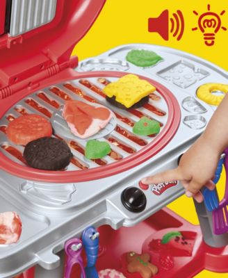 Play-Doh Sizzlin' Grill BBQ Playset with Sizzling Lights & Sounds - Image 4
