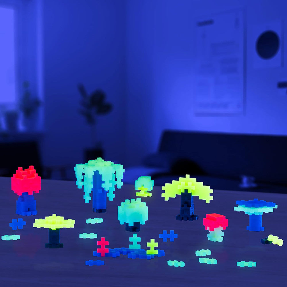 Plus-Plus Super Tube - Glow in the Dark Mix - 500 Pieces for Kids Ages 5+ - Image 3