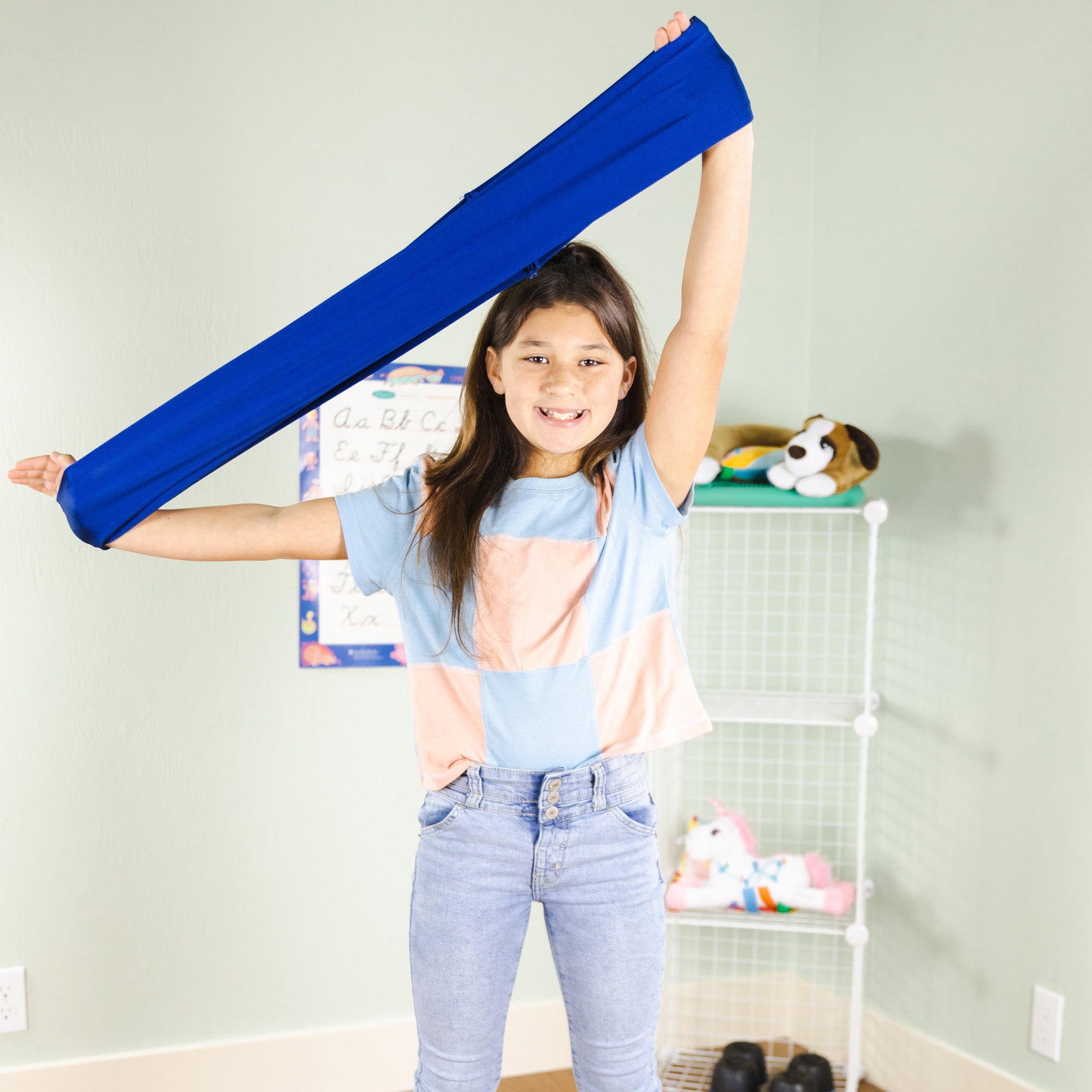 Bouncyband Calming Stretchy Band Fidget Toy - Image 4