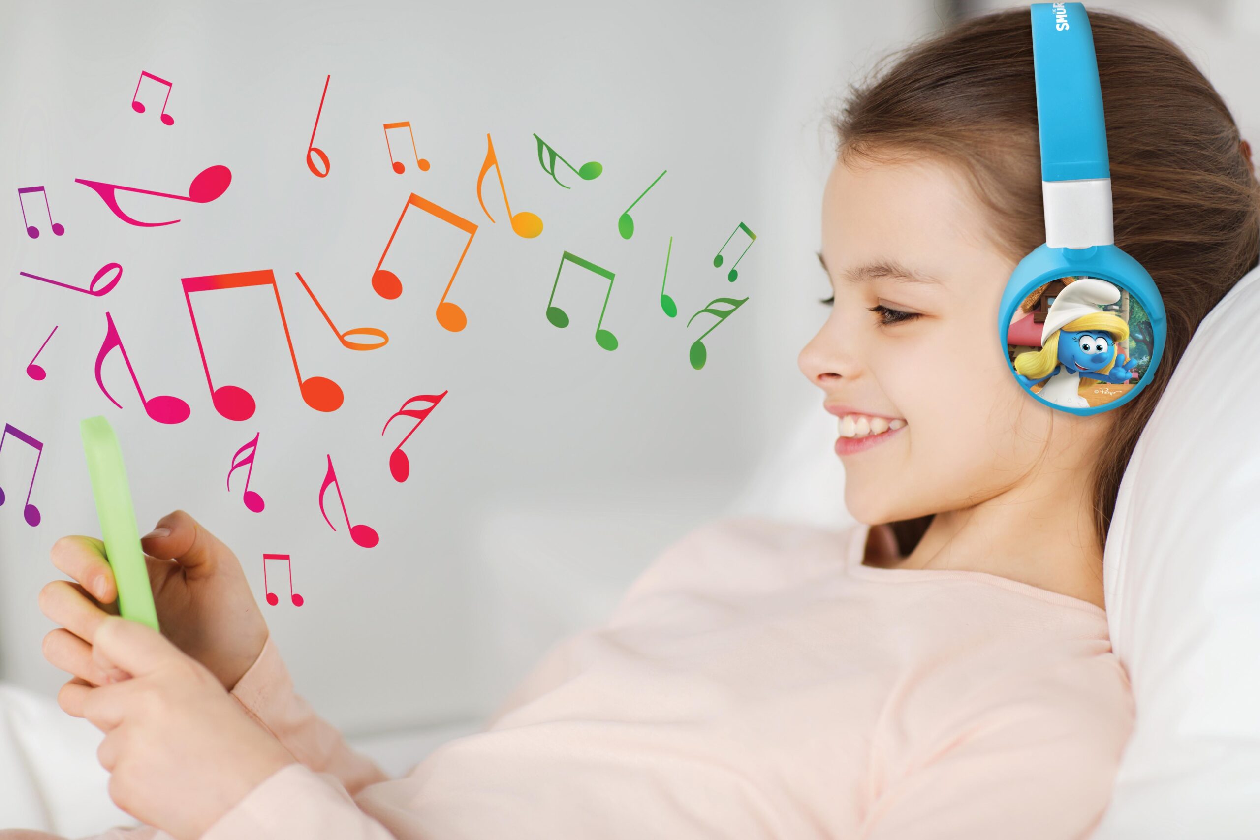 Smurfs-Themed 2-in-1 Bluetooth & Wired Foldable Headphones - Kid-Safe Volume - Image 5