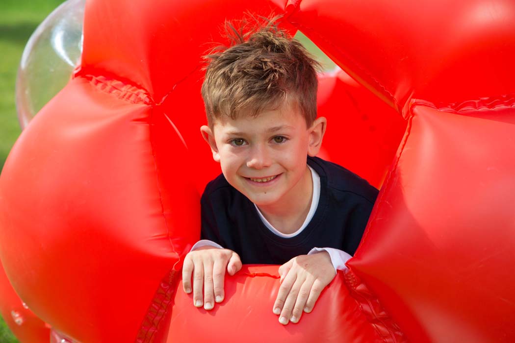 Lexibook Giant Inflatable Ball - Family Fun Transparent Play Sphere - Image 2