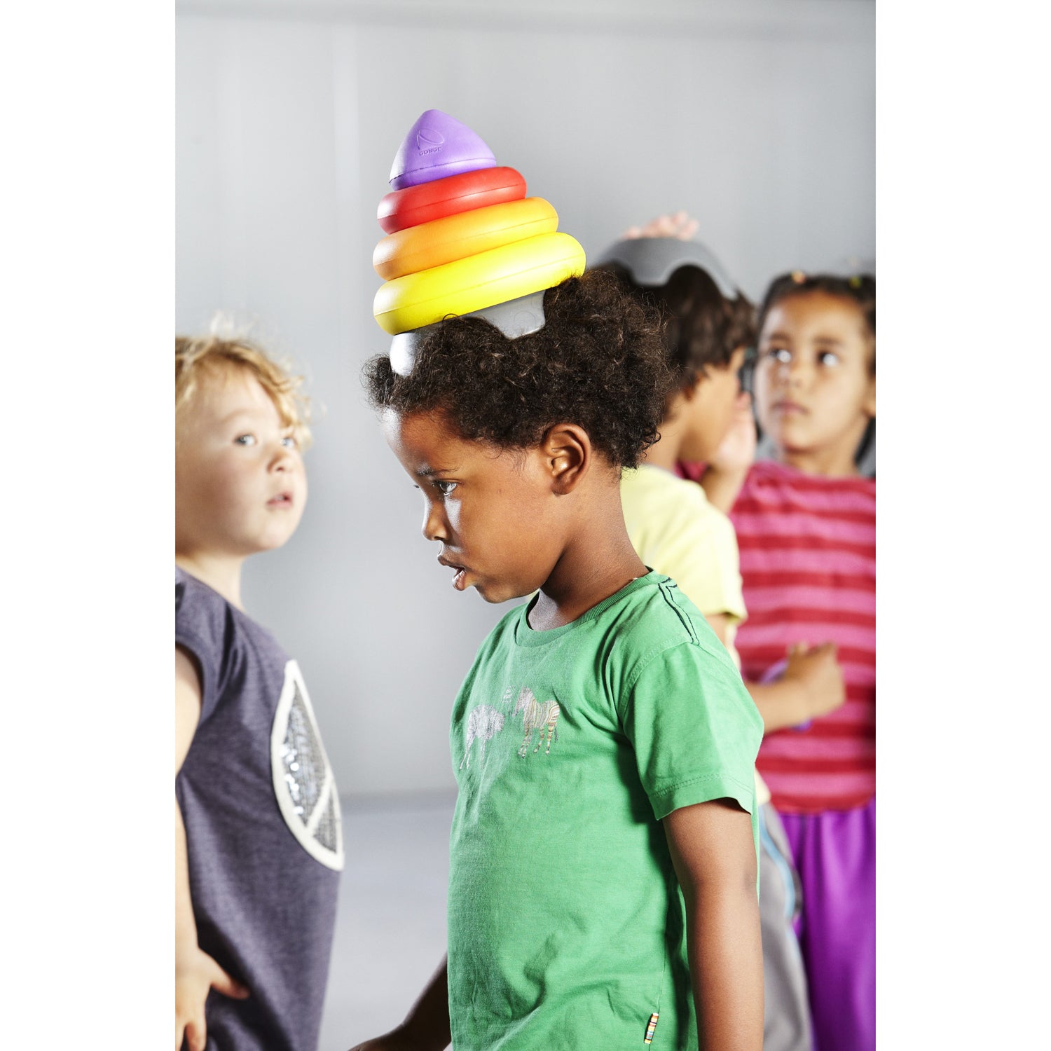 GONGE Clown??s Hat Balance Game for Kids - Image 4