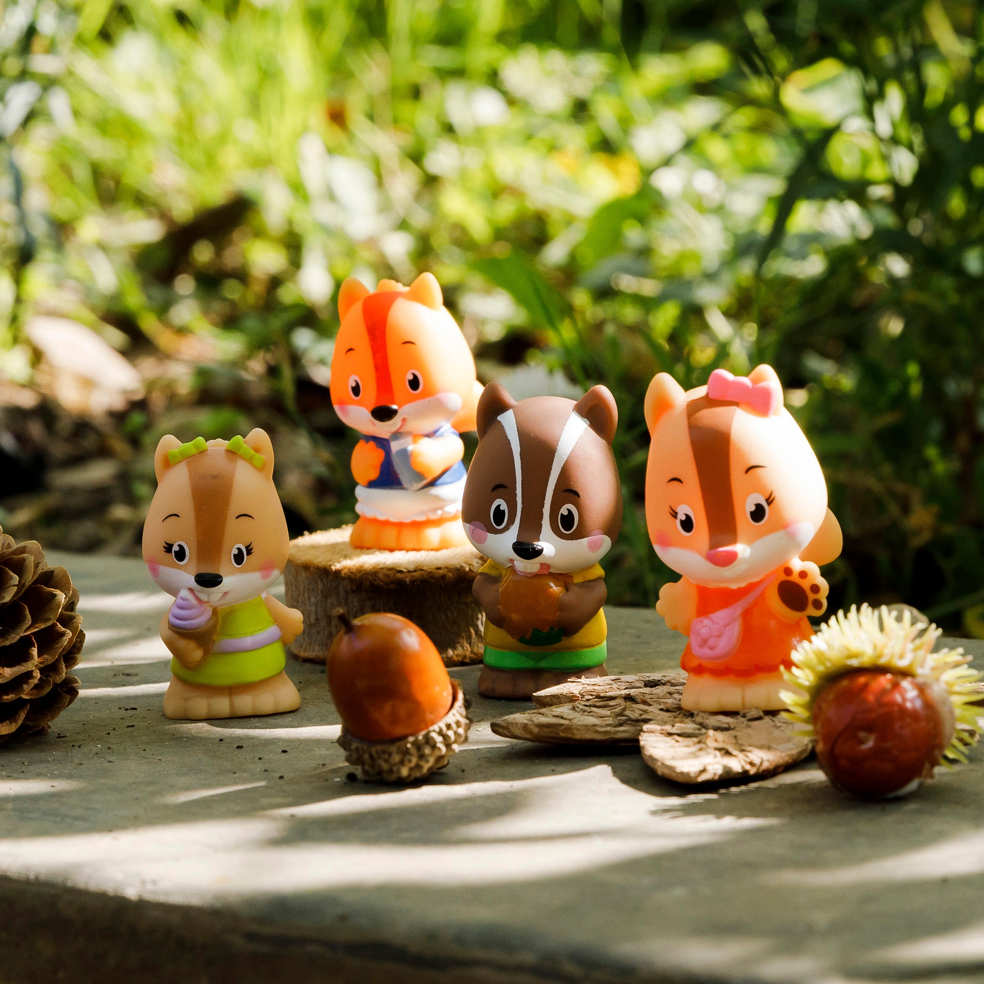 Timber Tots Nutnut Family 2 inch Chipmunk Figures Set - Image 2