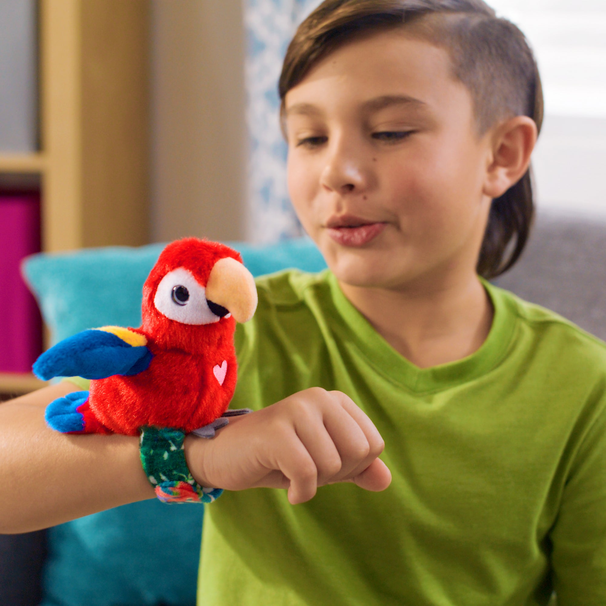 Happy Yappers Interactive Birds - Oriole & Red Parrot Plush Toy 2 Pack - Image 2